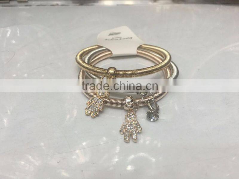 European Peace Love Symbol Spring Elastic Bracelet