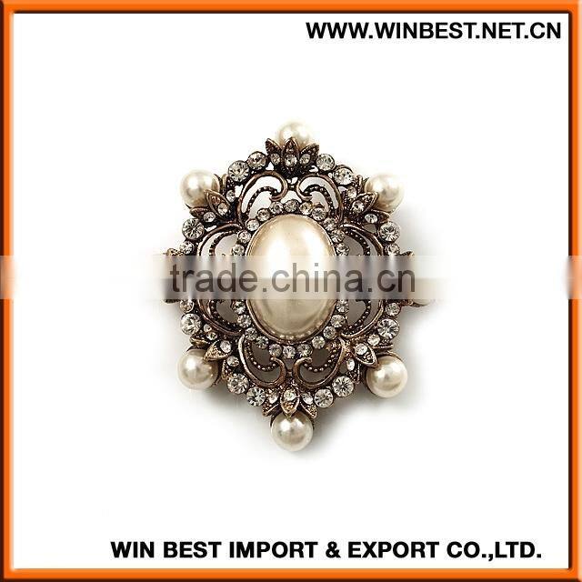Wholesale in china fashion rhinestone brooch, rhinestone brooch,rhinestone flower brooch