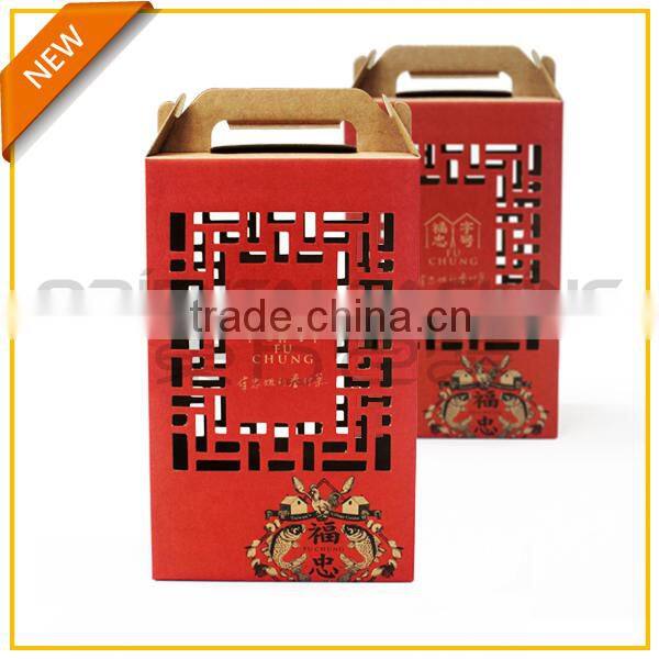 Die cut windown brown kraft handle box