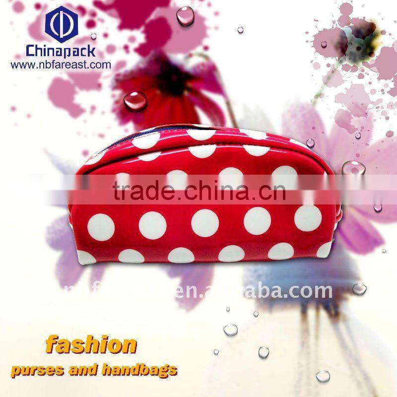 fashion purses and handbags