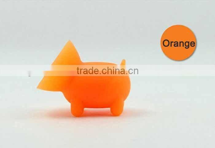 2015 new design Piggy phone stand,silicone material,manufacturer