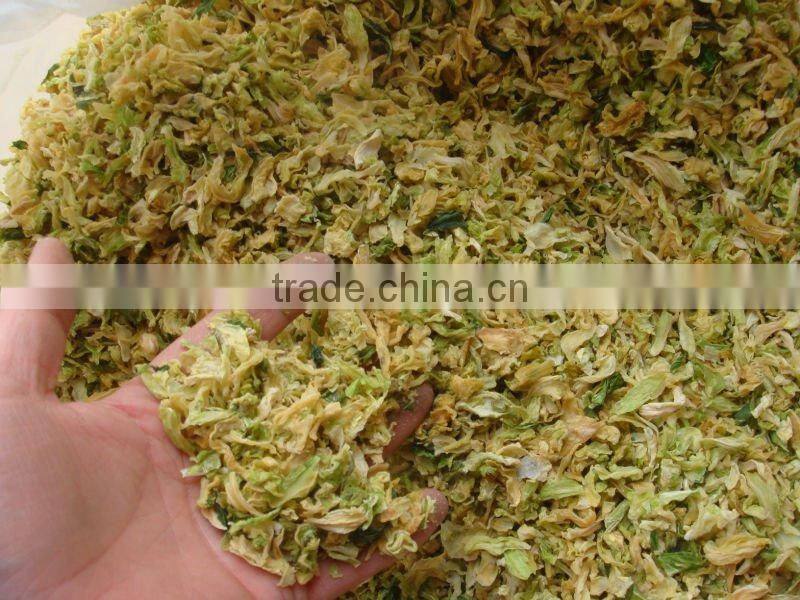 dried yellow cabbage dice