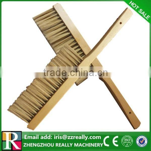 Top quality and cheap price bee brush wholesale for beekeeping