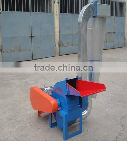Farm use animal feed grinder