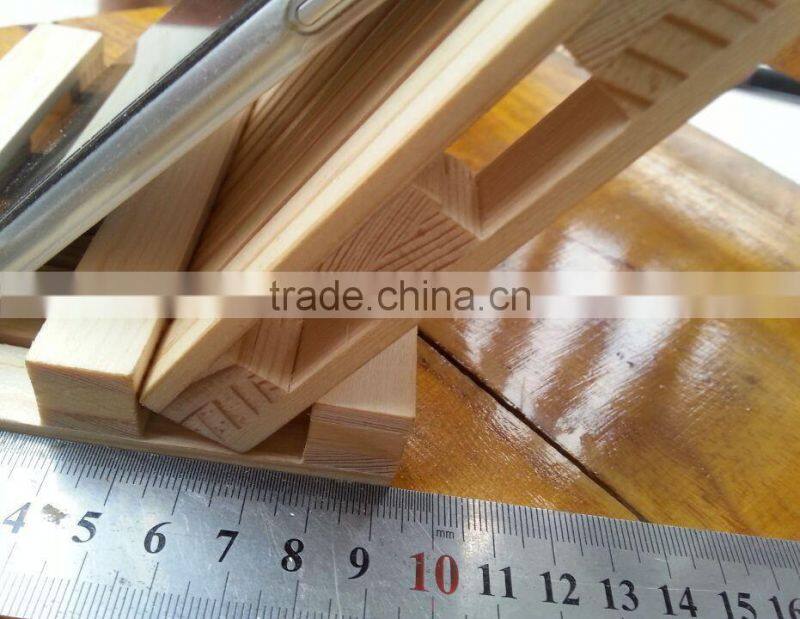 Wholesale custom wooden mobile phone holder pine wood phone rack