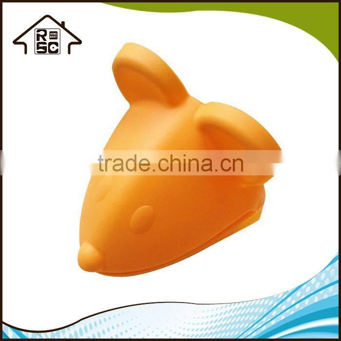NBRSC Heat Resistant Mouse Silicone Kitchen Oven Baking Glove Pot Mitt Tool Holder