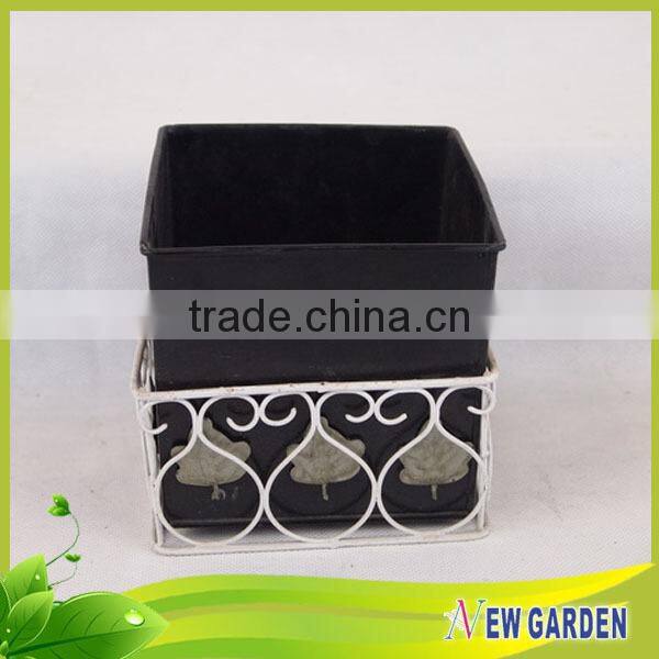 Beautiful Hand Painted Flower Vases With Metal Wire Holder For Home Decoration