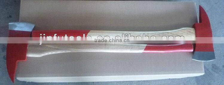 A623 fire axe with wood handle