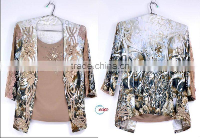 China Supplier Latest Clothing Printed Blouse Designs for Middle Aged Women