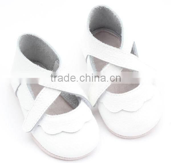 Fancy skidproof mary jane leather baby shoes
