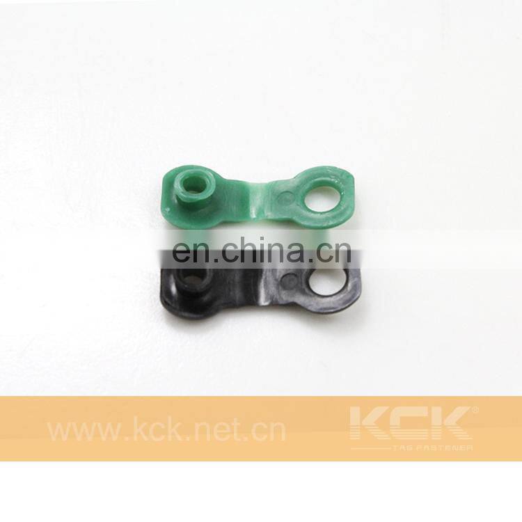 Plastic Hang Tag Eyelet Red