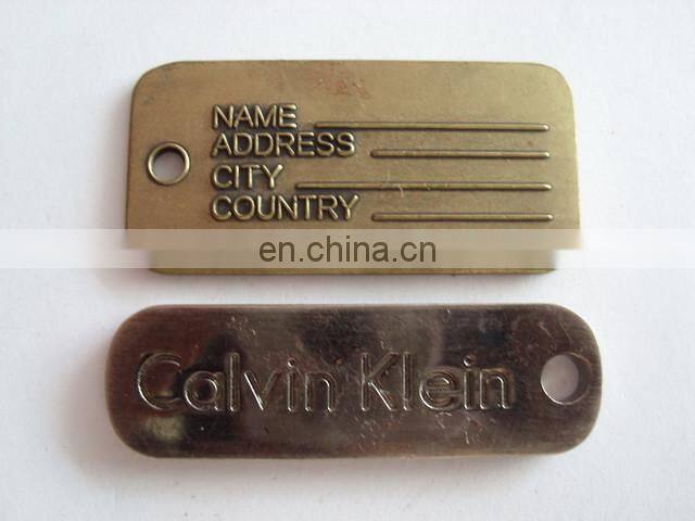 Custom Logo Gold Heart Metal Clothing Labels Garment Accessories