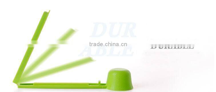 new design plastic Spoon with clip with seal function