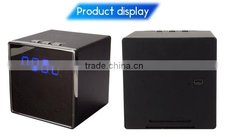 Vitevision Desk Clock Hidden camera in bedroom with remote control