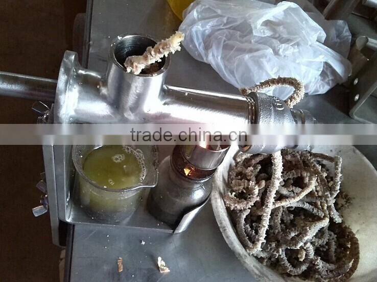 2016 Hot Sale Kitchen Appliance Convenient home mini oil mill plant / mini oil press