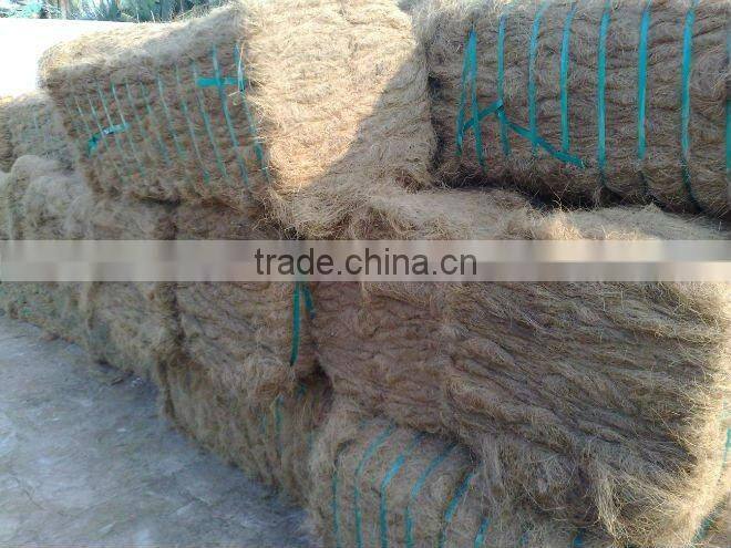 COCONUT FIBRE Golden Brown