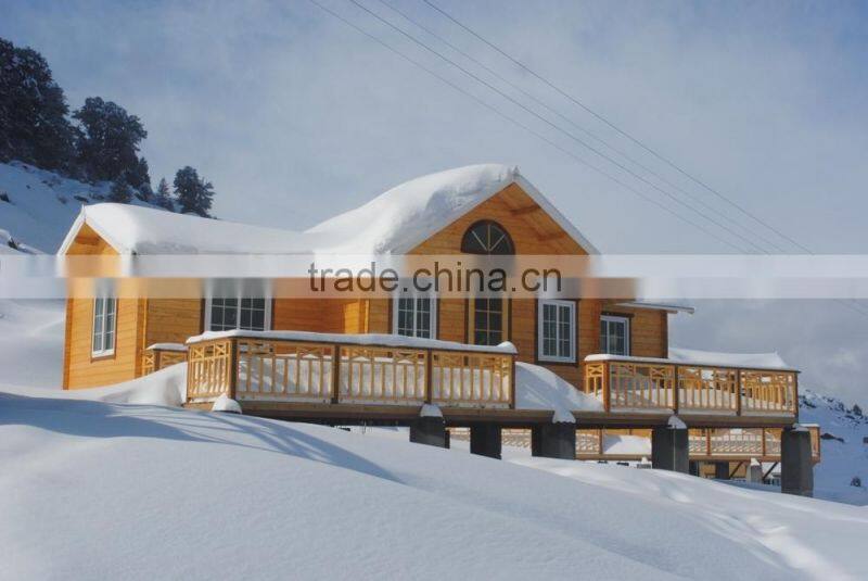 2015 New Design Prefab Wooden House with Terrace for Skiing Resort