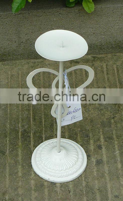 Heart Shaped Frame Wrought Iron Candle Holders