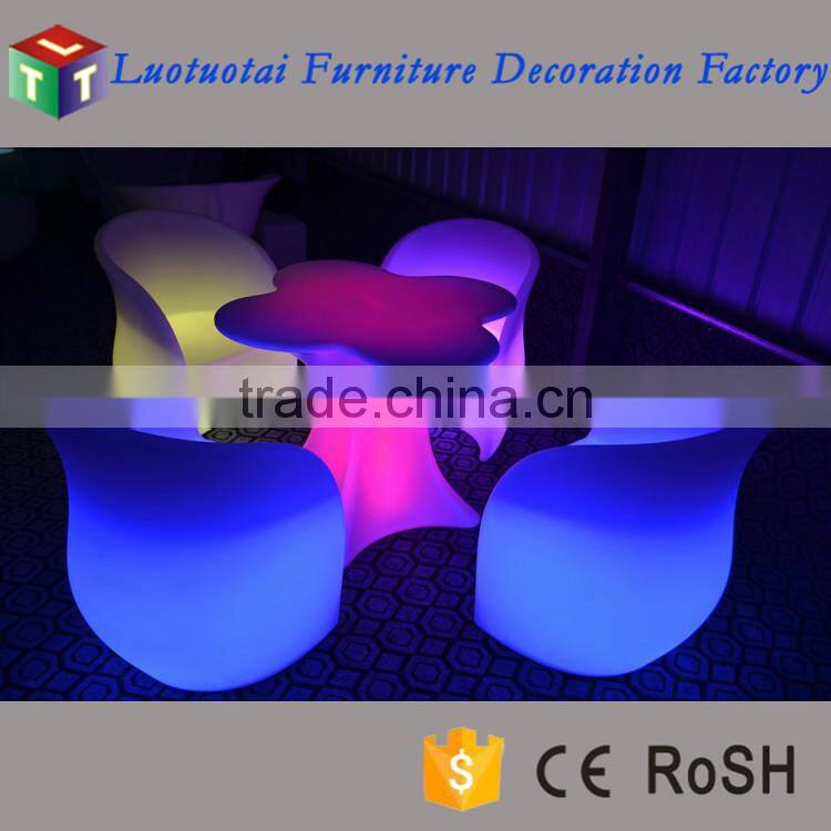 PE plastic led cube/wireless battery operated flashing color change lighted up led cube chair