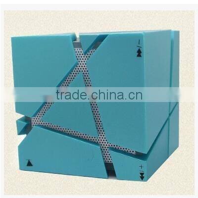 NEW Wholesale Magic Cube Mini Bluetooth Speaker Q Plus Portable Subwoofer Speaker Music Player With FM Radio