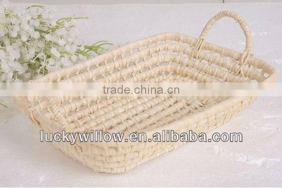 make corn husk storage basket with handle for gift&toys&food