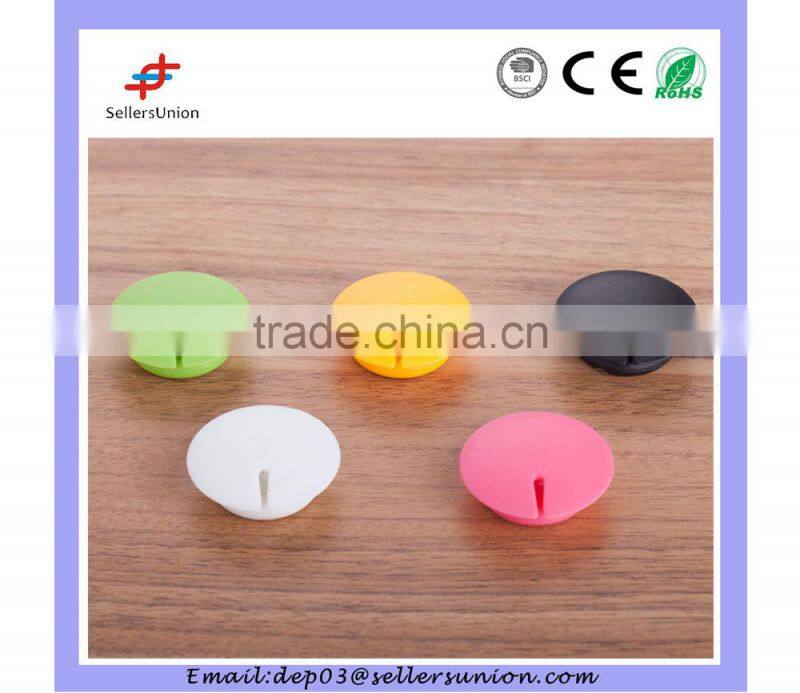 headphone wire manager