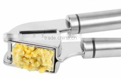 Hot Sale Rubber Handle Stainless Steel Garlic Press with Garlic Peeler