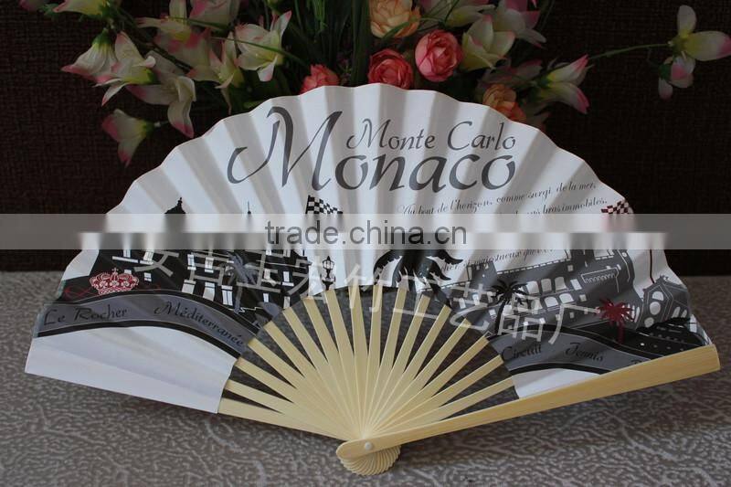 Chinesse bamboo paper fan