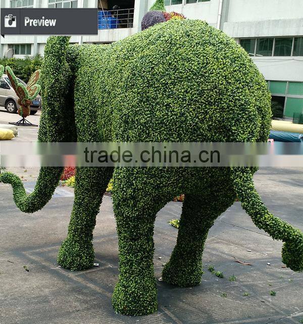 Fake plastic grass hedge artificial milan grass topiary animal made in dongguan for wholesale