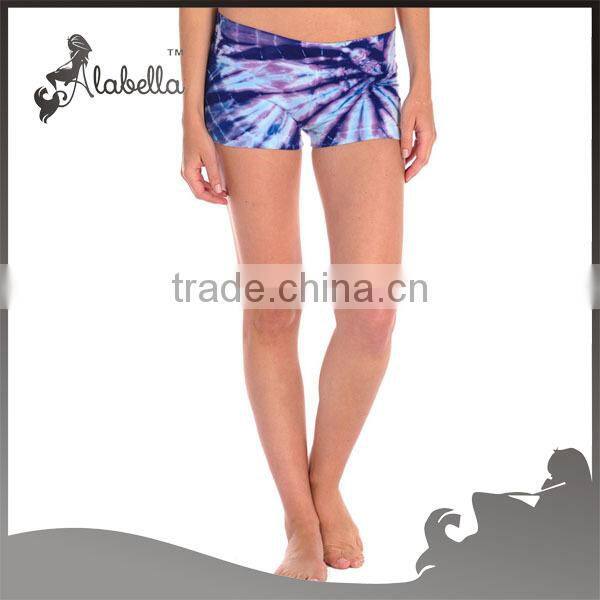 Custom fitness pants and yoga tights athletic apparel manufacturers