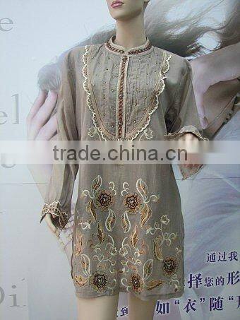 woman embroidery jumper long blouse