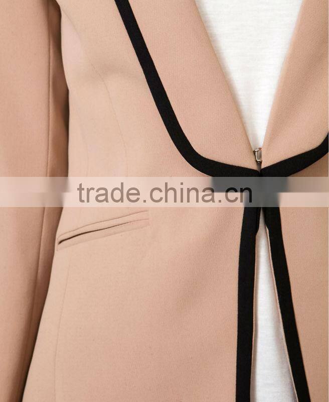 Padded Contrast Trimmed Blazer