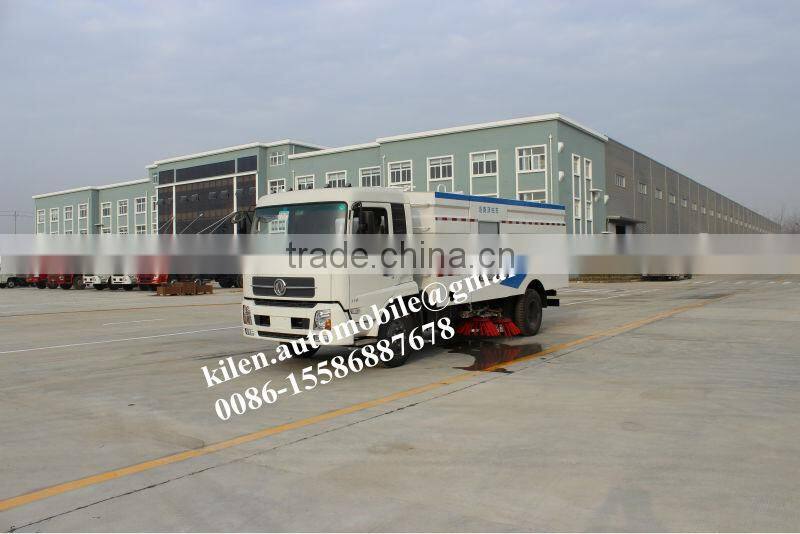 Dongfeng 4*2 runway vacuum sweeper truck