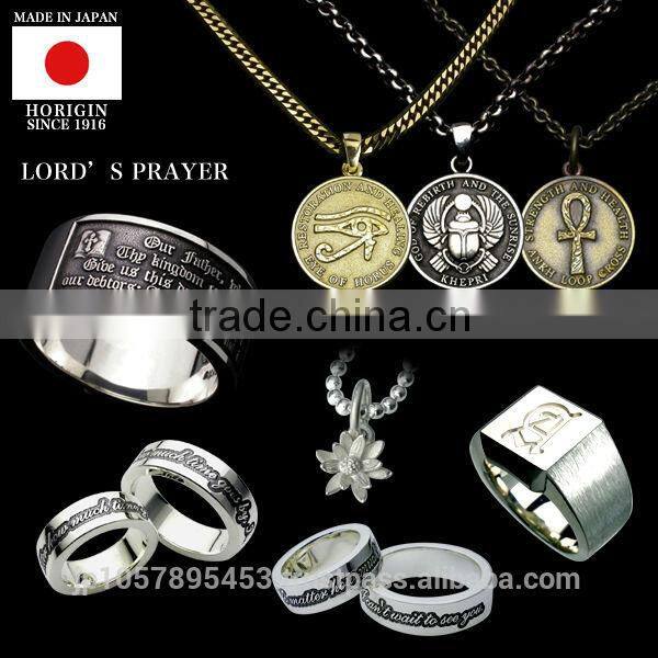 Luxury and Premium Gold and Silver self rescue bracelet made in japan for Fashionable , Other Bracelets also available