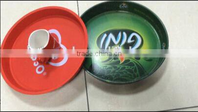 Antislip metal serving tray