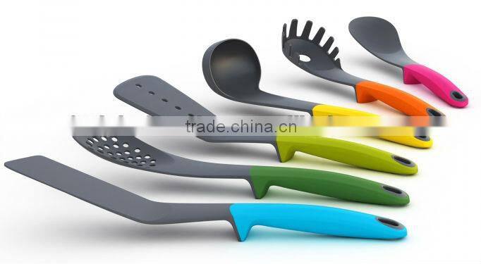 Slotted Turners of Nylon Kitchen Tools with new hanlde