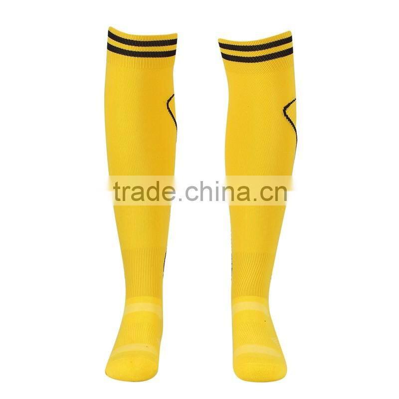 mens nylon terry soccer socks with cotton sole