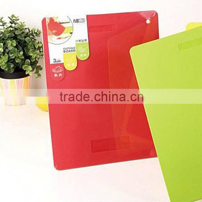 Plastic Scale Cutting Board