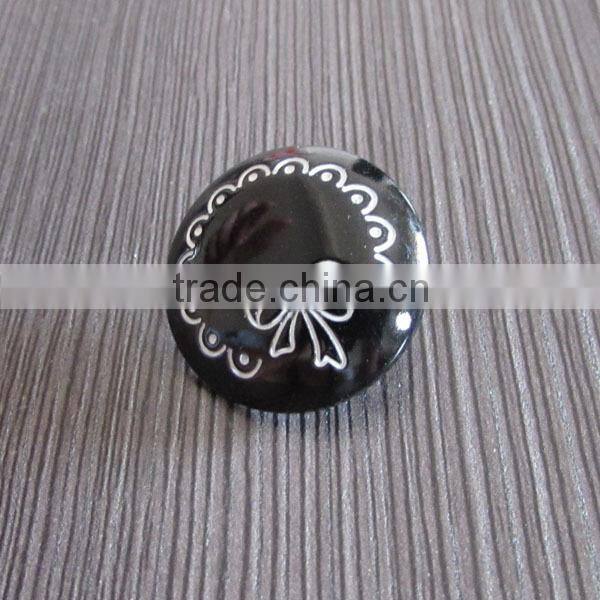 Flower plastic button for garment