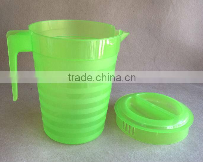 Plastic water jug with lid and handle 2L TG20171