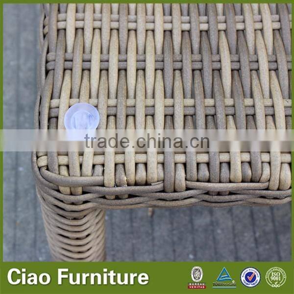 Outdoor rattan coffee table / lounge side table with glass