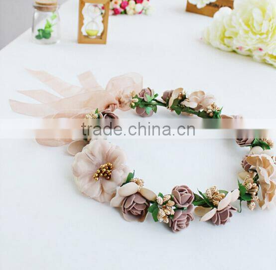 Tourist attractions hot sale flower head wreath