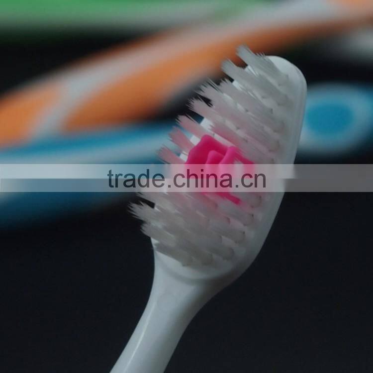 Wholesale nylon bristle YangZhou manufacturer hoome use long handle adult toothbrush