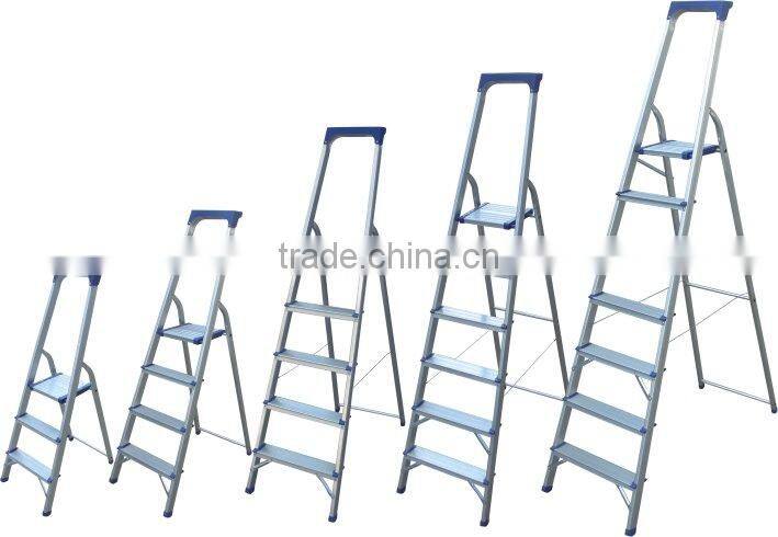 Aluminium step ladder