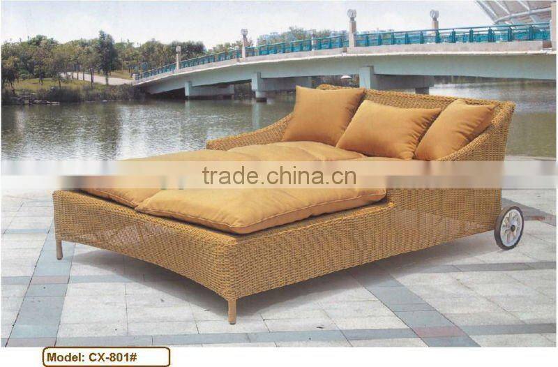 rattan reclining chair