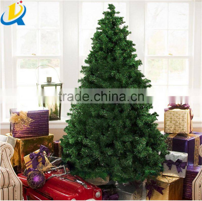 Hot selling cheap wholesale plastic decorated Christmas tree