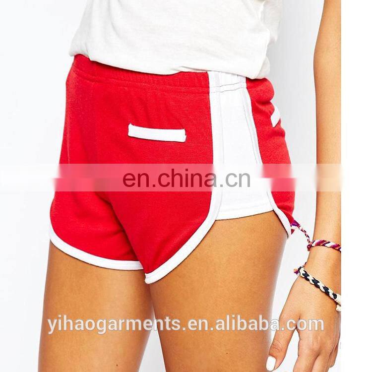 Yihao womens gym wear workout clothing custom design sportswear printed t shirt and shorts set wholesale workout clothing