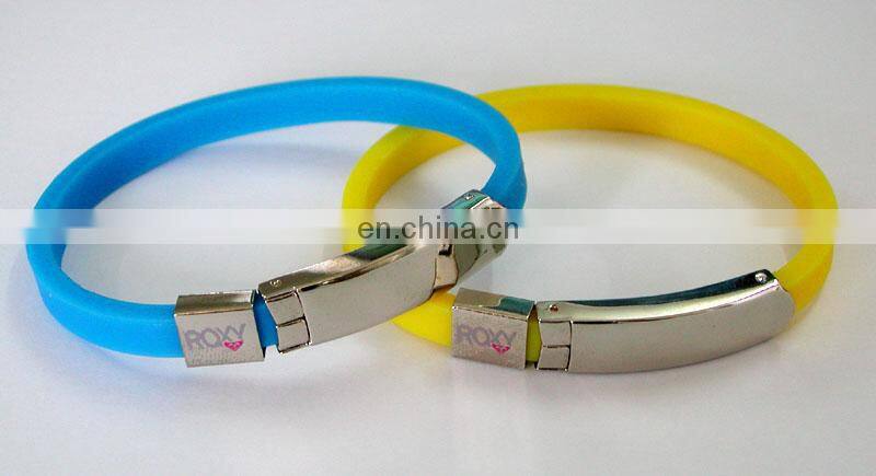 embossed printed silicone wristband/bracelet