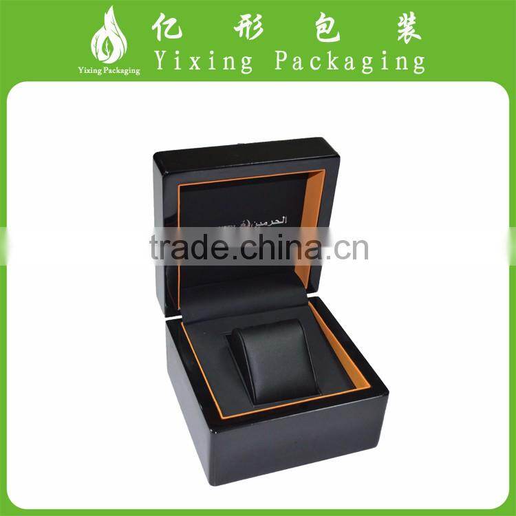 Divided wooden watch box/luxury wooden watch case/velvet tray wooden watch packaging