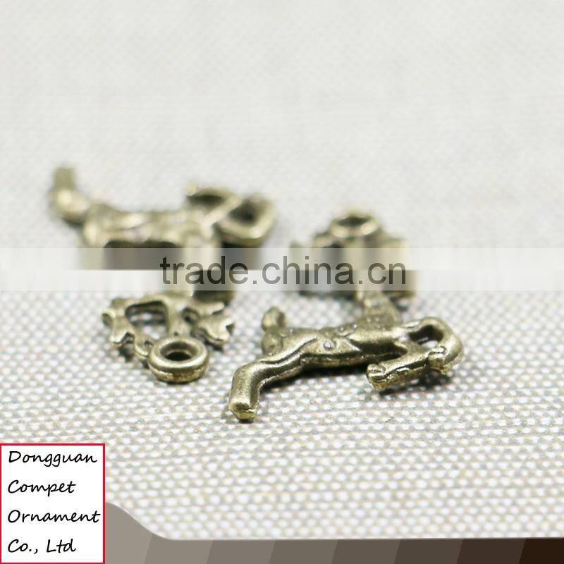 DIY manual zinc alloy accessories running Sika deer pendant